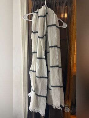 H&M White Scarf with Black Stripes